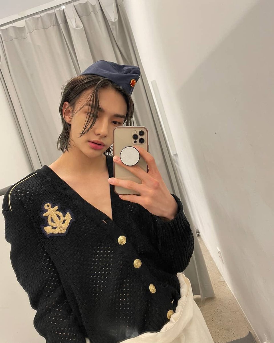 hyunjinpost's tweet photo. #HYUNJIN instagram update https://t.co/eHSSC5a3uZ
