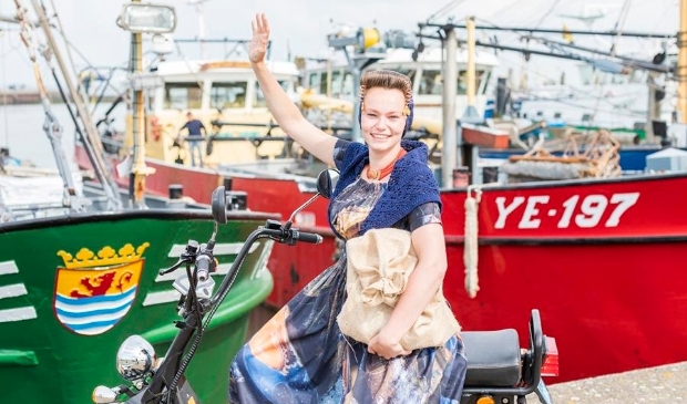 Zeeuws Meisje in Yerseke presenteert mosselburger -  internetbode.nl/regio/reimersw…