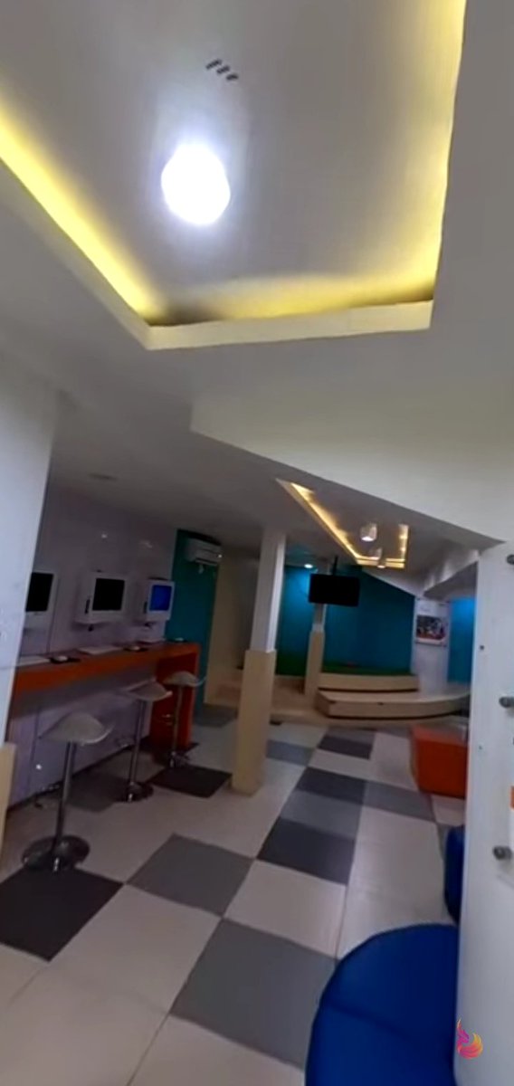 cbxgray's tweet photo. Abis nntn mpkmb airlines chapter fema , keknya BNI fema lounge bakal jadi tempat yang sering gua datangin deh nnti pas offline :". Abisnya Tmptmya nyaman banget keknya diliat liat . Kan jadi pen kuliah offline 😭😭
#MPKMBAirlines
#MPKMBIPB58
#MahardikaCakrabinaya
#GNRMIPB https://t.co/yvDeab3SOp