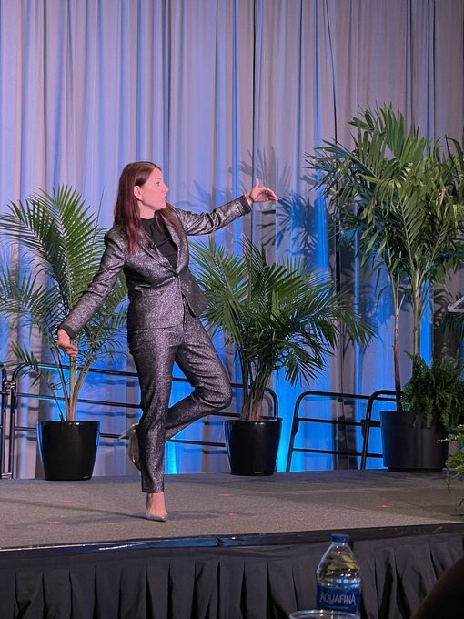 laurenbworley's tweet photo. #3 Repitch, reframe, repurpose - repetition gets your message and reusing content helps reach new audiences and may stick with a different journalist differently depending on the context. 📸: @mshaye #FPRAConference #TransformFPRA https://t.co/bJsvhi53pX