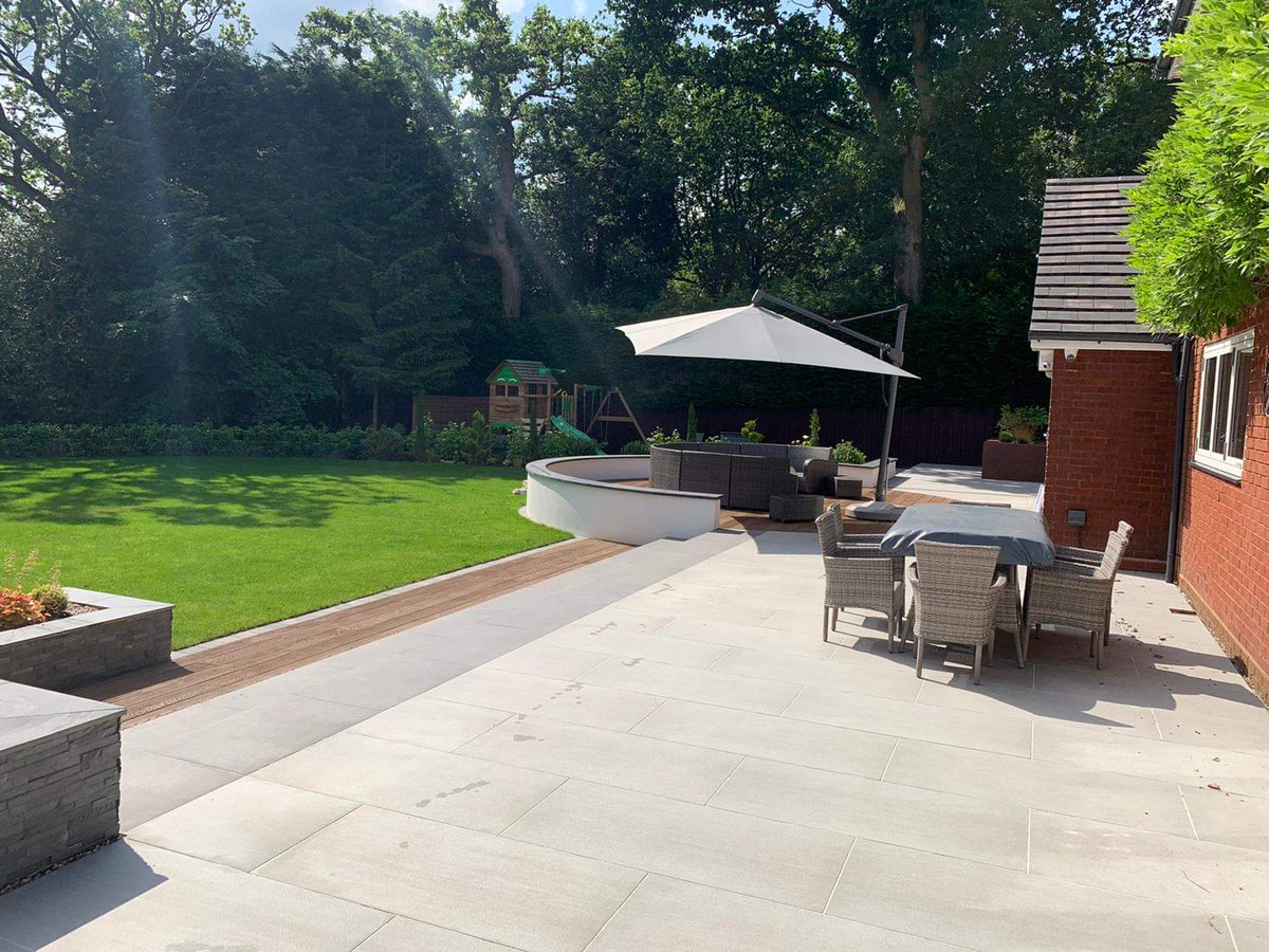 Quickgrass's tweet photo. Couldn’t recommend @landscapia highly enough! We’ve been working with them to install Quickgrass for 8 years to create beautiful garden landscapes with low maintenance grass https://t.co/2ZXAyfCU8T