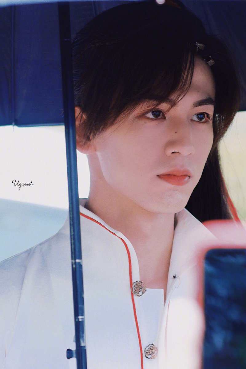 ZhanglingheP's tweet photo. #zhanglinghe #จางหลิงเฮ่อ #张凌赫 https://t.co/6mZOHWoUYV