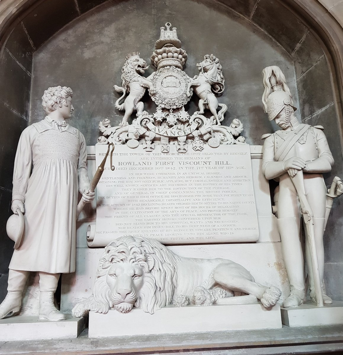 Memorial to General Rowland 'Daddy' Hill, 1st Viscount Hill, who fought in the Napoleonic Wars. He was born in Hawkstone Hall #OTD 1772. St Mary's Magdalene Church, Hadnall #Shropshire #AnimalsInChurches #HorseSense #AnimalsInChurchesHour