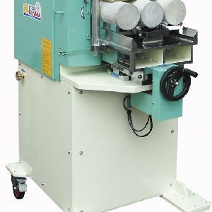 BtmInstruments's tweet image. The size of the equipment- You may get large and small scale grinders just like the NF 12390 equipment for removing the stumps. 

Visit us at :- bit.ly/3jFll0y