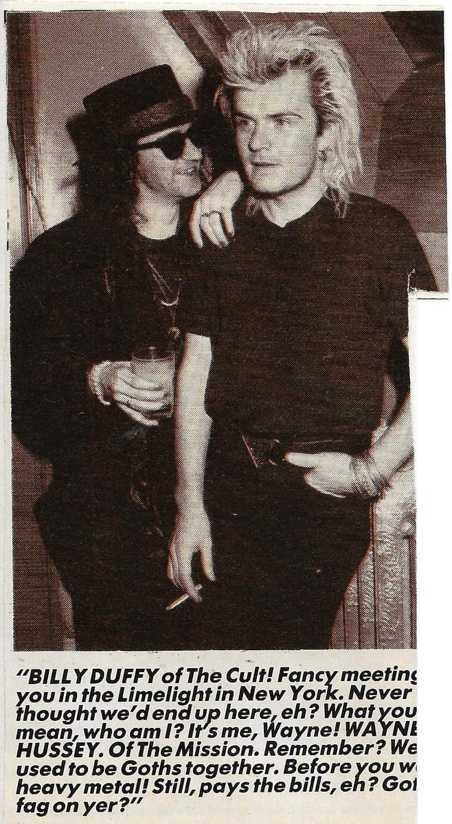 Wayne Hussey & Billy Duffy 🤘🏻
*
*
*
{ #waynehussey #singer #themission #sistersofmercy #billyduffy #thecult #guitarhero #rocknrollmessiahs #nationcult #cultzone #cffc @officialcult @TheBillyDuffy }