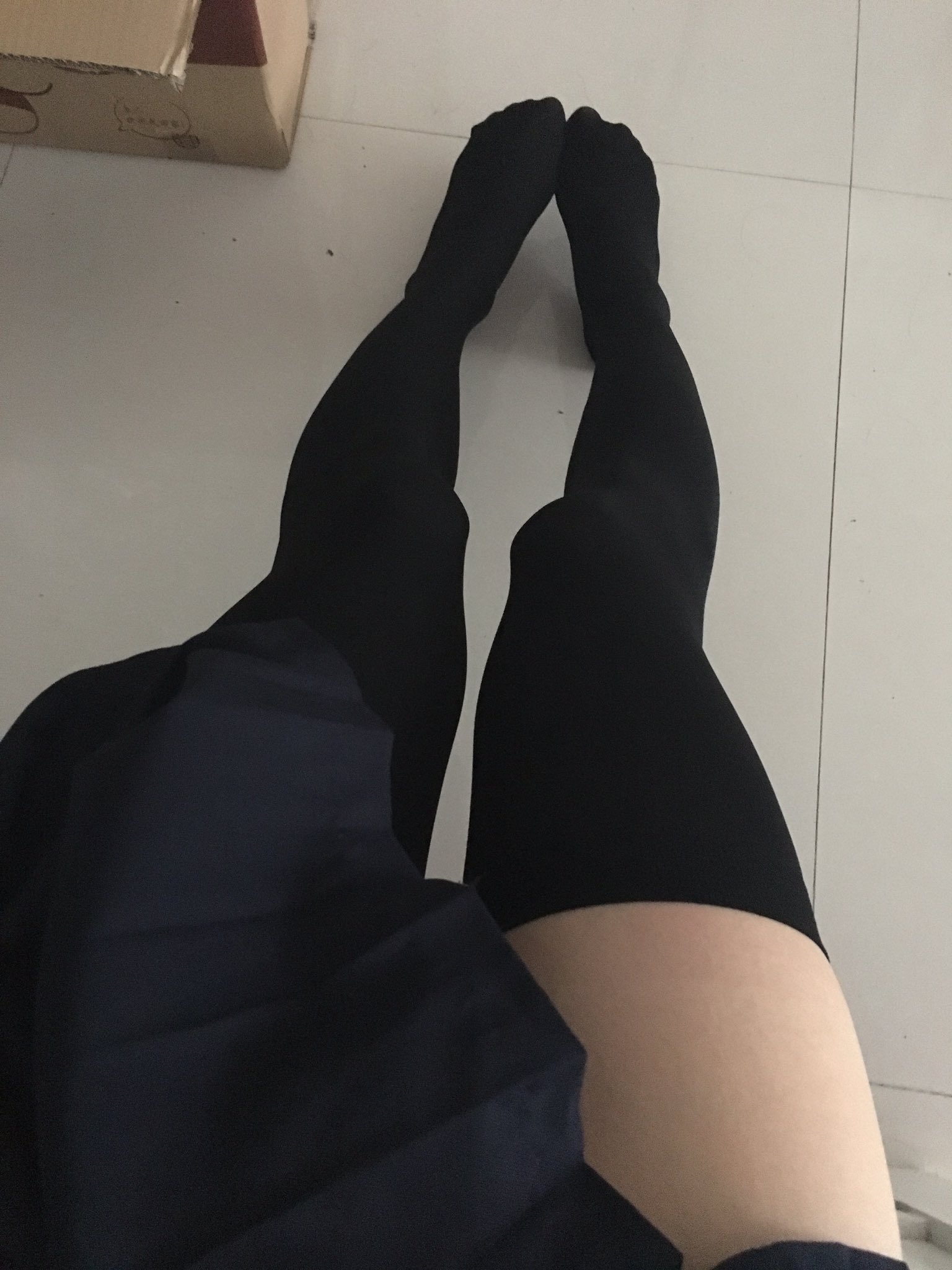 2 pic. 给你们搞些存货康康好了 https://t.co/xP3OcbkT6k