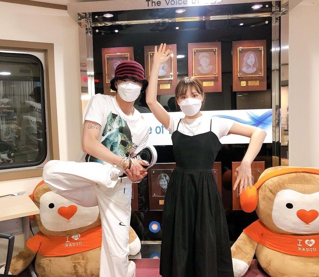 พวกแกจะสนิทกันเกินไปละ55555555555555555555555555555445