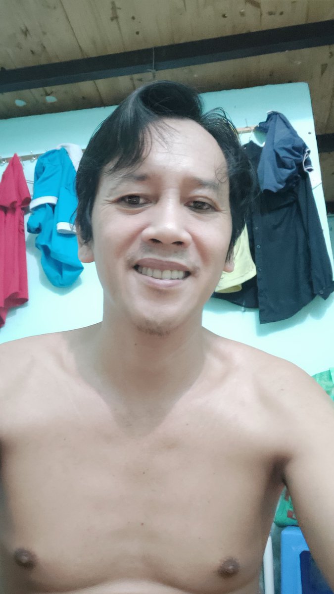 longtran1982 tweet media