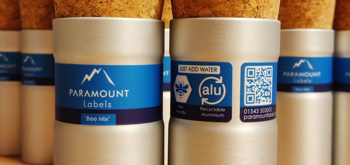 ParamountLabels's tweet image. Did you know bee pollination helps farmers by contributing £1.8 billion to the #economy?

To raise awareness for a rapidly declining #bee population. We'll be giving out our assorted 'desktop bee mix' to encourage a miniature #ecosystem at home or the office: