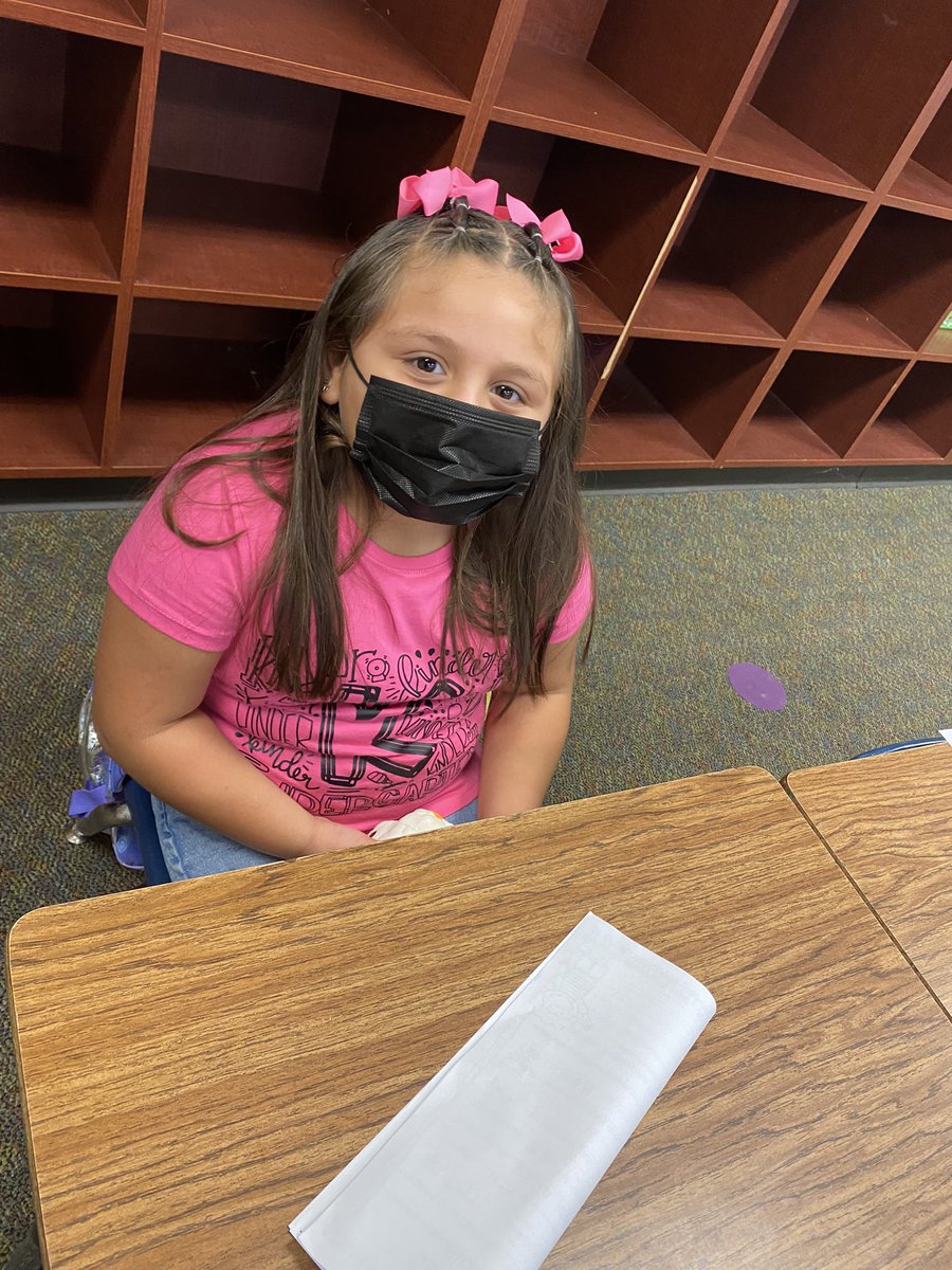 jesskaay_'s tweet photo. Kiddos first day back to school, may god watch over and protect not just my babies but every kid this school year 💗 #AndersonElementary #springBackToSchool @SpringISD https://t.co/7svddohYEe