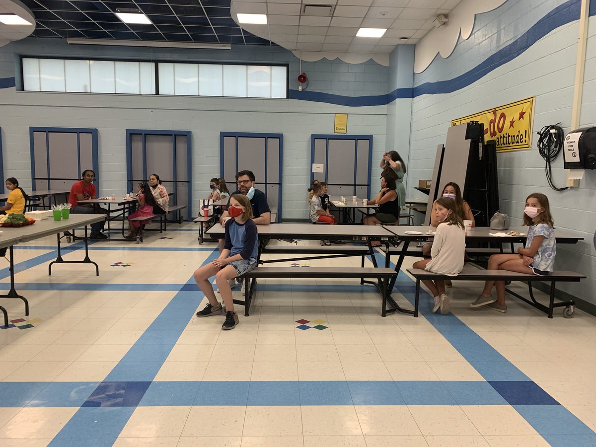 New student/family breakfast this morning! We cannot wait to welcome all of our #hoffmanhornets back to school next week! <a href="/PrincipalStew/">Principal S. Stewart</a> #WeAreD34