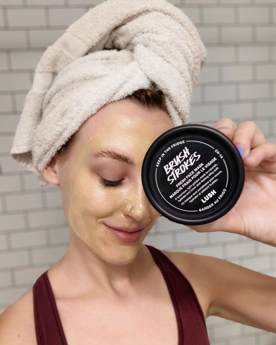lushcosmetics's tweet photo. Twitter's not the only one looking a little different today CC: @TwitterDesign
#NationalFaceMaskDay #NFMD #NewLookWhoThis
Ft. thelittlestdarlings, lushukraine , oneit_style and lushvictoriastation. https://t.co/VkGFsMg6vD