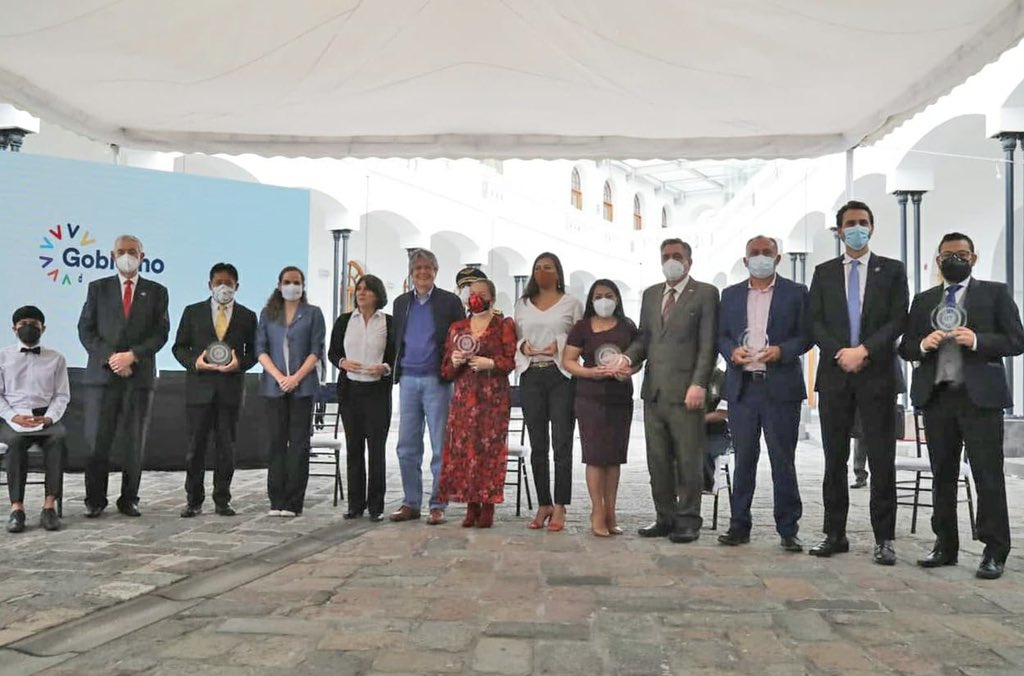 LassoGuillermo's tweet photo. Presentamos el Plan de Educación y Formación Técnica Profesional (EFTP). 💪🏼🇪🇨

Estudiantes podrán acceder a oportunidades laborales y de desarrollo de habilidades técnicas gracias al trabajo con el sector privado, la sociedad civil y organismos internacionales. https://t.co/McMsJFcKEr