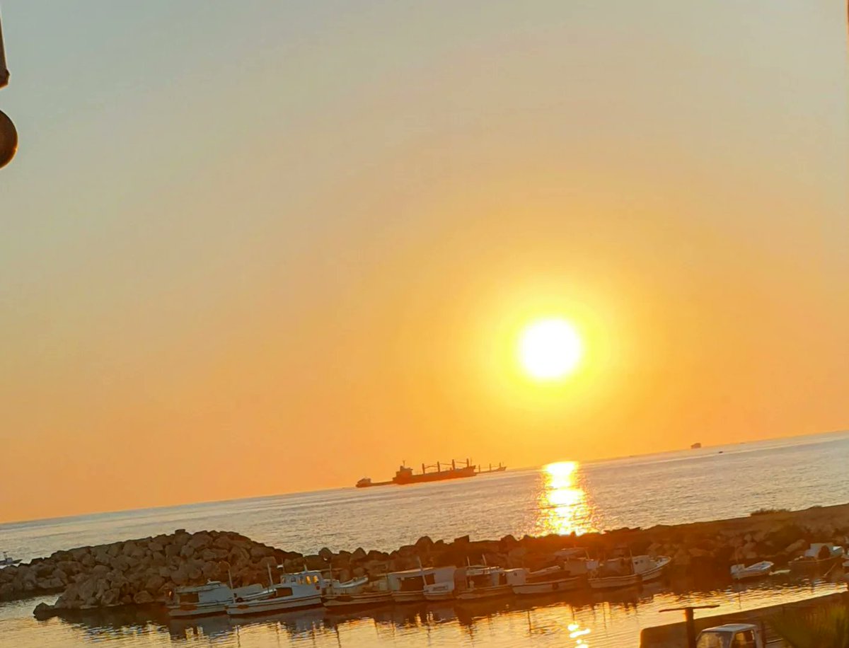 MsPeace93's tweet photo. Finally, I get to have some peaceful 'me' time &amp; relax 😌 https://t.co/HPh5mORpdw