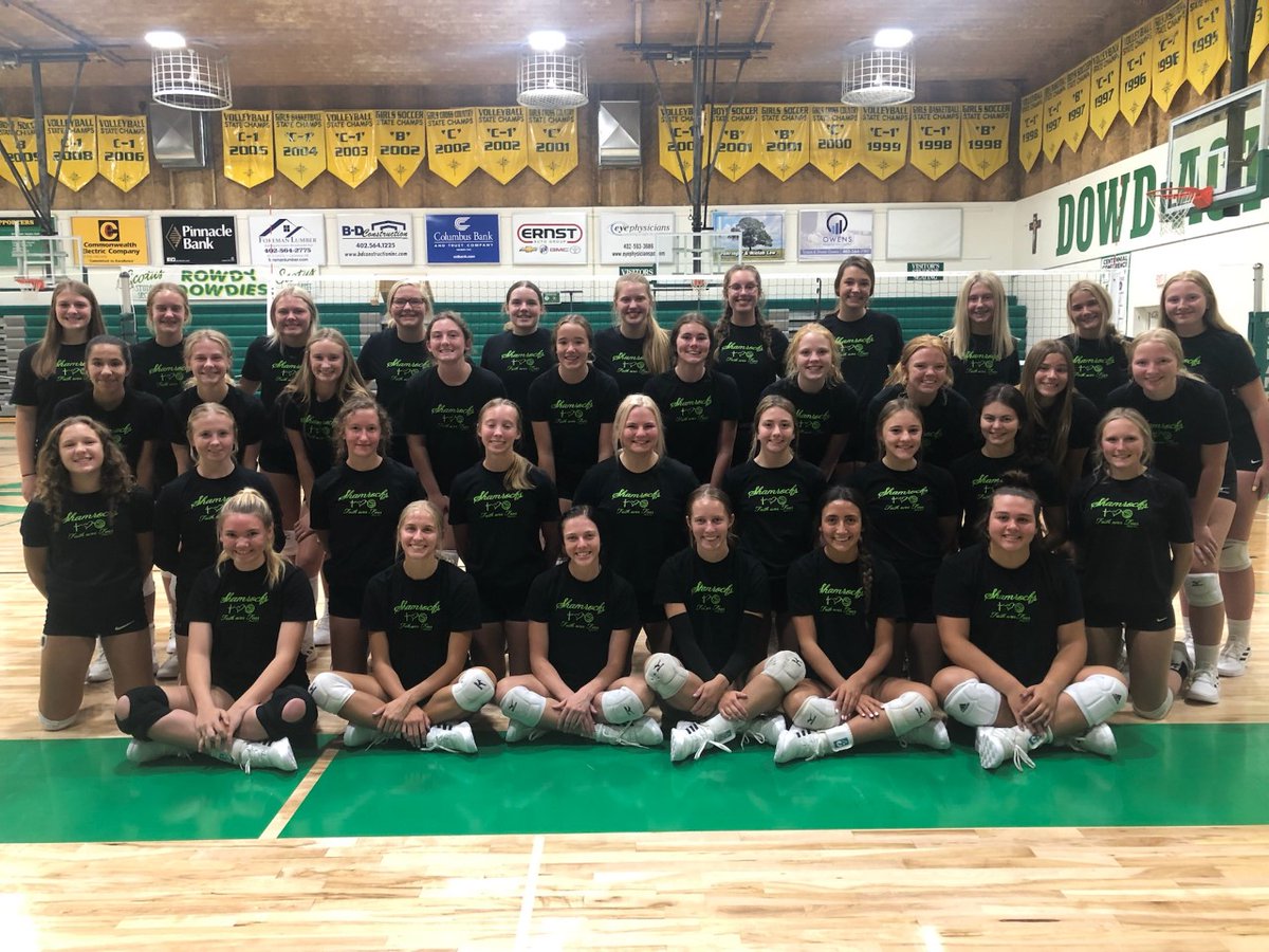 Here is the 2021 Shamrock Volleyball team! We are excited for this year to begin. First game is at home against Kearney Catholic on Thursday, August 26th! #GoRocks #TheScotusWay #nebpreps