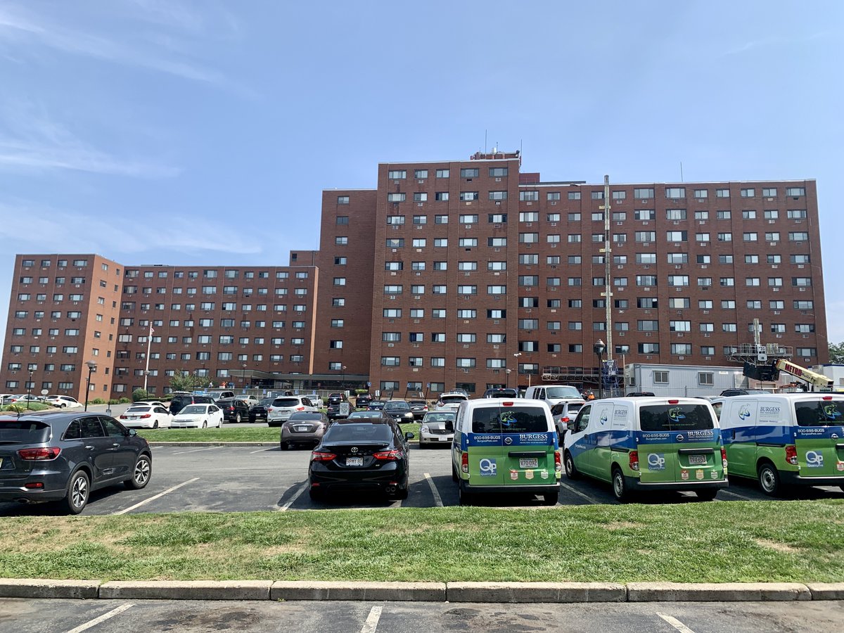 500+ people who live at #Salem Heights will continue to have a safe, affordable &amp; welcoming place to call home as <a href="/POAHCommunities/">POAH</a> undertakes renovations to preserve &amp; improve the complex — proud to deliver a $55M tax-exempt bond for the effort &amp; join today's groundbreaking.