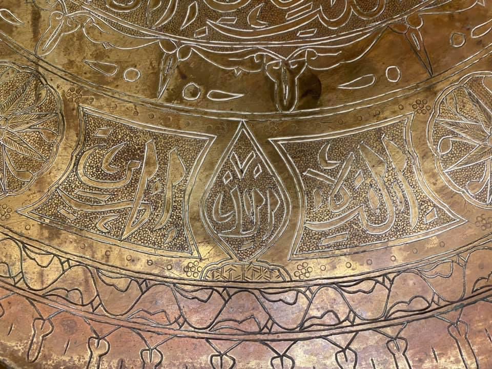 Has anyone got a contact who may know what some Arabic symbols on a table may mean. Trying to do a good turn for the owner in finding out. He doesn’t know if they’re just decorative or if they mean something