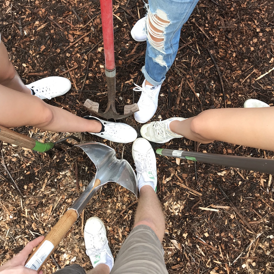 back2earthUSA's tweet photo. There is only one planet and by working together we can keep it healthy! 🌎♥️

#composting #savetheplanet #planetearth #compost https://t.co/0qPwGL5Yjt