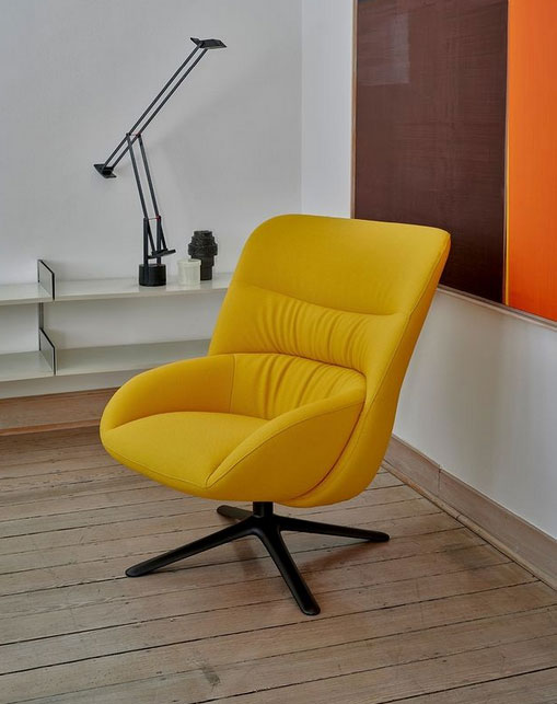 Brighten up any room with this Leolux Chair 
#leolux #leoluxdesignfurniture #designchair #myleolux #interior #inspiration #instahome #designinspiration #designdaily #lovedesign #designlovers #interiordesign #interiordecor #homedesign #interiorstyling