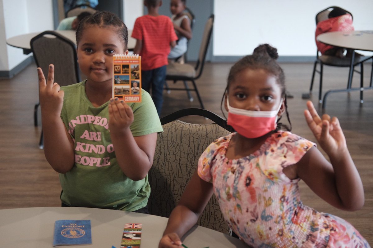 DetroitPAL's tweet photo. Our campers were taken on a virtual trip around the world, thanks to our friends from Young People Travel Global Edge! YPT Global Edge educated PAL kids about different cultures, foods, and passports!

#GREATness #yptglobaledge #detroitpal https://t.co/MZwrbc3rtp