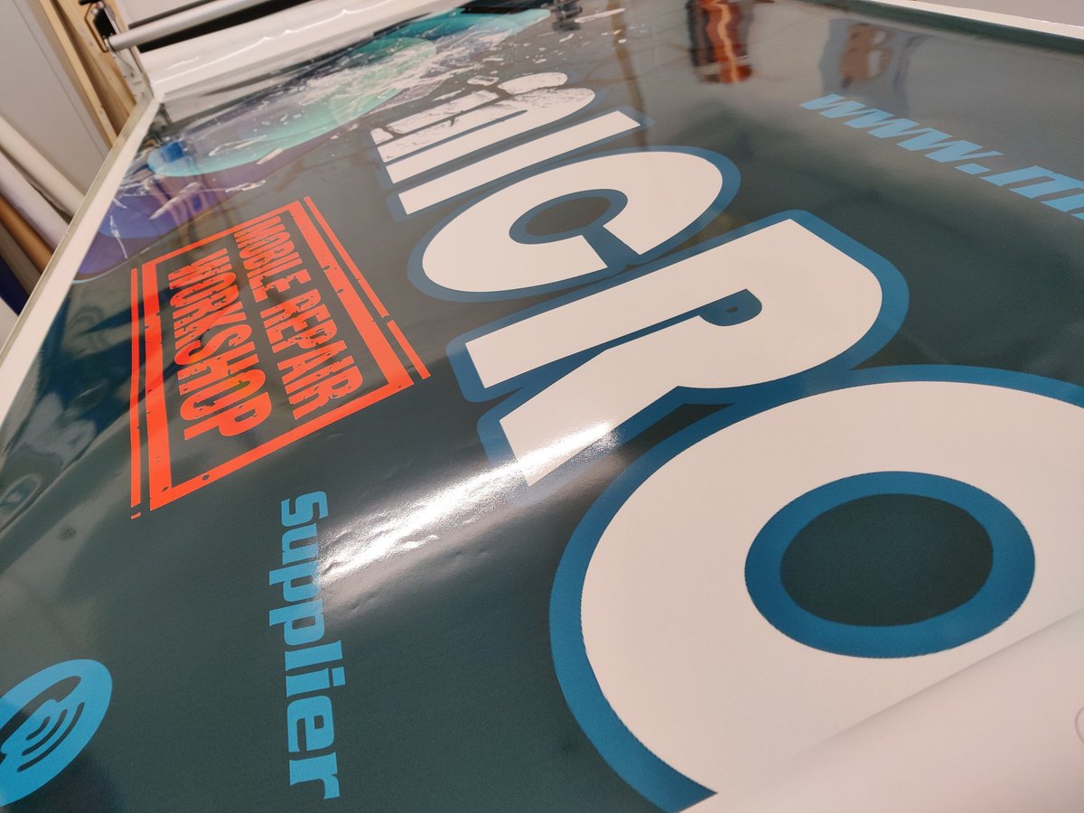 A few #sneakpeeks of the <a href="/MicrosmithWales/">Mobile Device Repairs</a> #vwcrafter full #advertising #vehiclewrap.

<a href="/ArlonGraphics/">Arlon Graphics</a>
<a href="/printMAXuk/">printMAX</a>
<a href="/Spandex_UK/">Spandex UK</a>