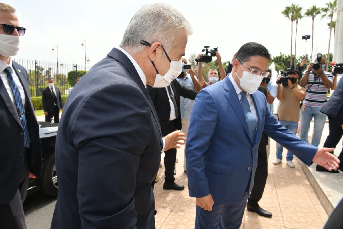 MarocDiplomatie's tweet photo. #Maroc🇲🇦- #Israël🇮🇱 | Le ministre des Affaires Étrangères, de la Coopération Africaine et des Marocains Résidant à l’Etranger, M. Nasser Bourita, a reçu aujourd’hui à Rabat, le ministre israélien des Affaires Etrangères, M. Yair Lapid. https://t.co/AZFxqVjVRi