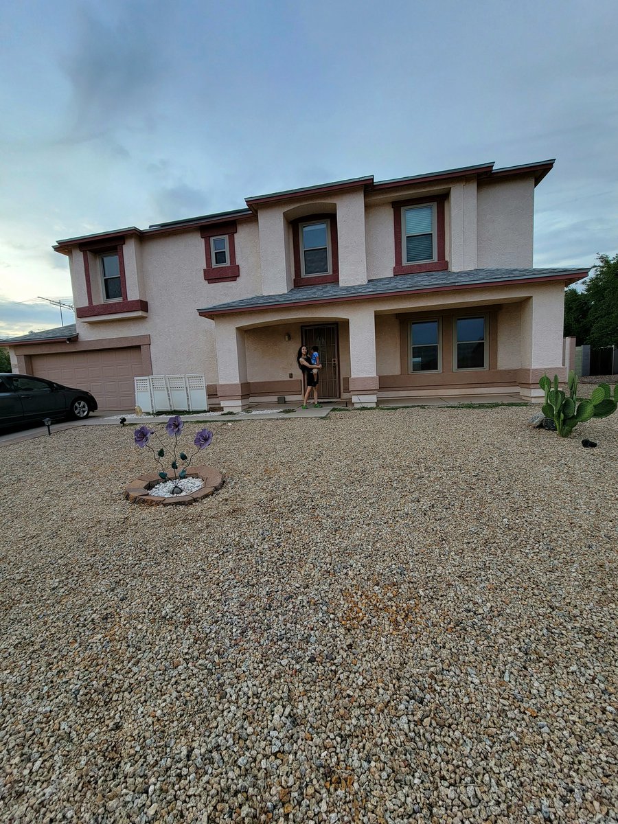 Senorknuckles's tweet photo. The wife posted it everywhere else, so I guess I will post it here. New homeowners ๐ก #arizonacity https://t.co/yklh0qHDN0
