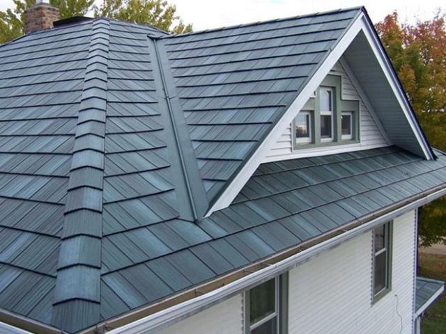 EDCO's Arrowline captures the look of a weathered shake panel that includes cool roof technology, which is a PVDF finish that reflects sunlight and absorbs less heat typical roofing material.
