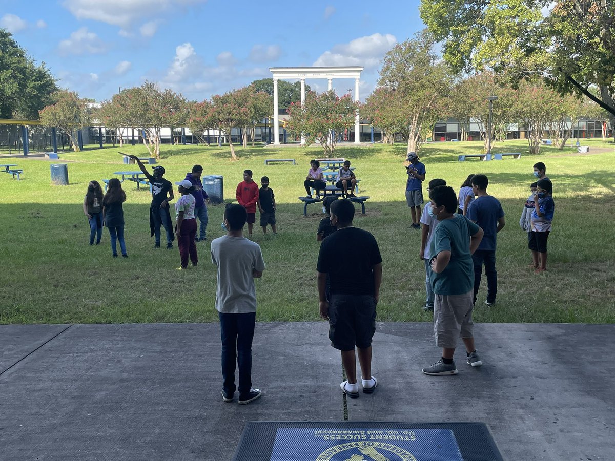 JCortez1's tweet photo. Bridge Camp!!!!! Our babies are back https://t.co/hIxw3Jel8B
