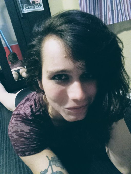 I do 1 push up a week.  Unless I get distracted. 😜 https://t.co/t2RxFgwgMN<a href="/tag/spicy"class="tags"><span>#spicy</span></a>