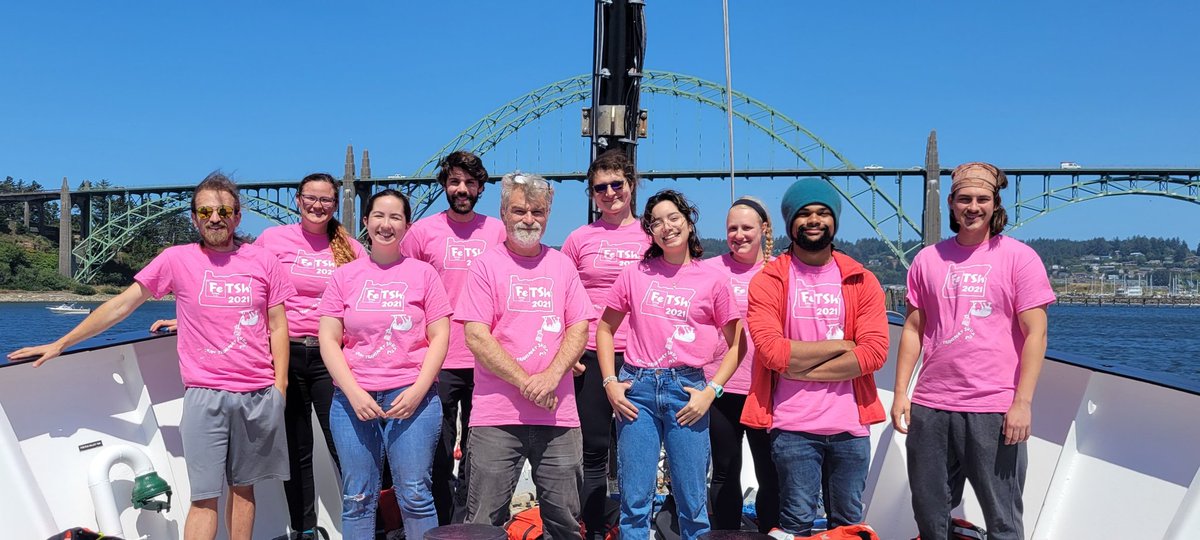 On Wednesdays, we still wear pink 💁🏻‍♀️🌸

Isn't iron so fetch?!

#FeTSh2021 #RVOceanus #MeanGirlsQuotes