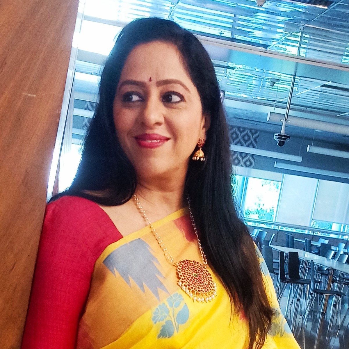 RedcarpetOffl's tweet photo. Simplicity is the highest form of spirituality... 
#wednesdaythought 
#newsreader https://t.co/6VO5SE57CR