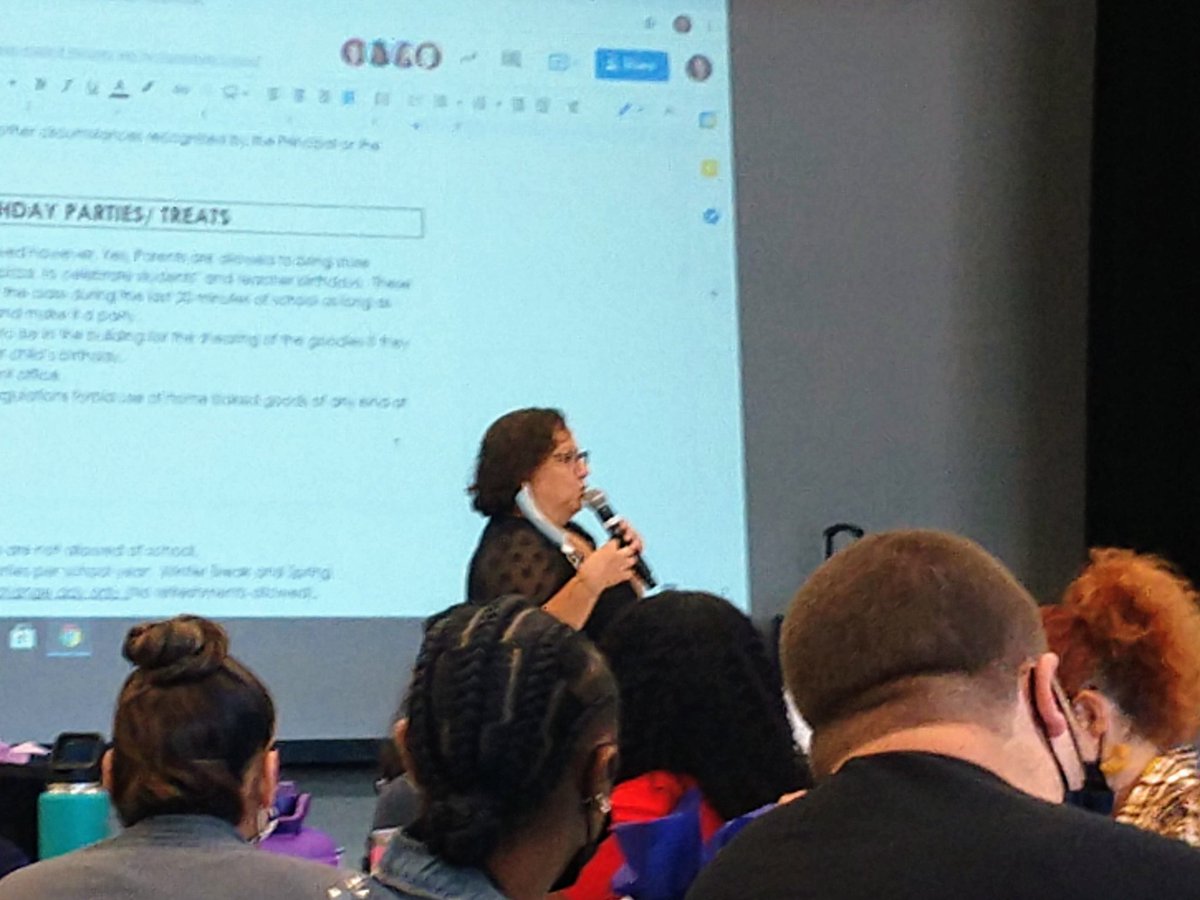 MsPaceAP's tweet photo. @Vardeman_AISD Panda Admin. working hard to get us ready for the start of school @AldineISD Thank you for all the details!!! @VerniqueMathis @orfelinda_todd https://t.co/N3evG1Q7tI