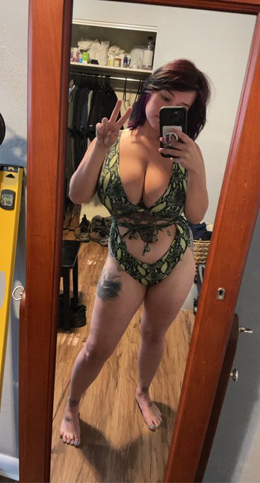 I&rsquo;m at Sturgis all week, what are y&rsquo;all up to? https://t.co/GFupoqfq1p<a href="/tag/girlsofmygirlfund"class="tags"><span>#girlsofmygirlfund</span></a>