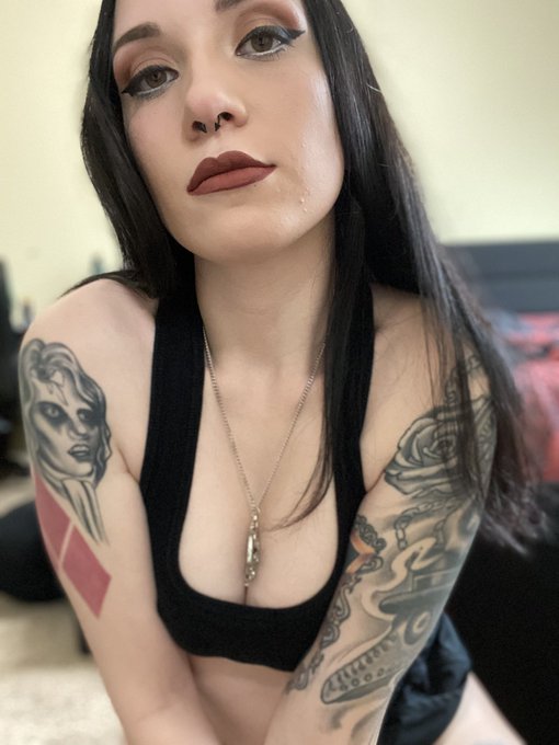 How&rsquo;s everyone&rsquo;s Wednesday going? #onlyfans #fansly #model #spicyaccountant https://t.co/tapttxKCvr<a href="/tag/onlyfans"class="tags">#onlyfans</a><a href="/tag/fansly"class="tags">#fansly</a><a href="/tag/model"class="tags"><span>#model</span></a><a href="/tag/spicyaccountant"class="tags"><span>#spicyaccountant</span></a>