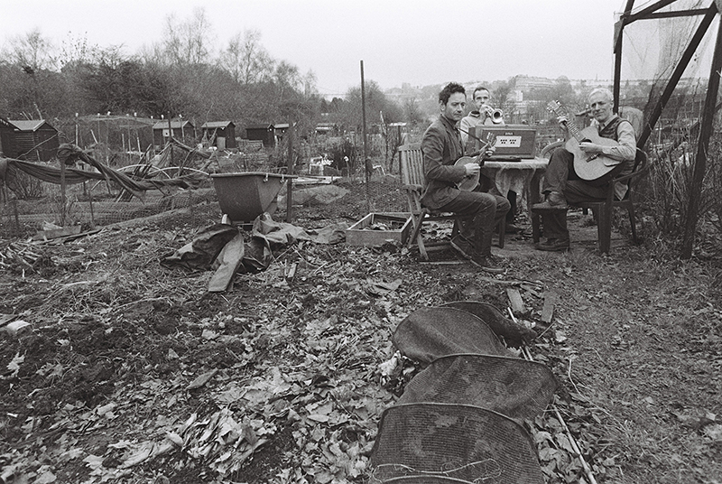 eim_platform's tweet image. This week is #AllotmentWeek 🪴 - what better way to celebrate it than going for a walk to track down a pin dedicated to Bristol trio Three Cane Whale. Head to the allotments near the Cumberland Basin flyover, open up the platform and soak in the sounds: everythingismusic.io