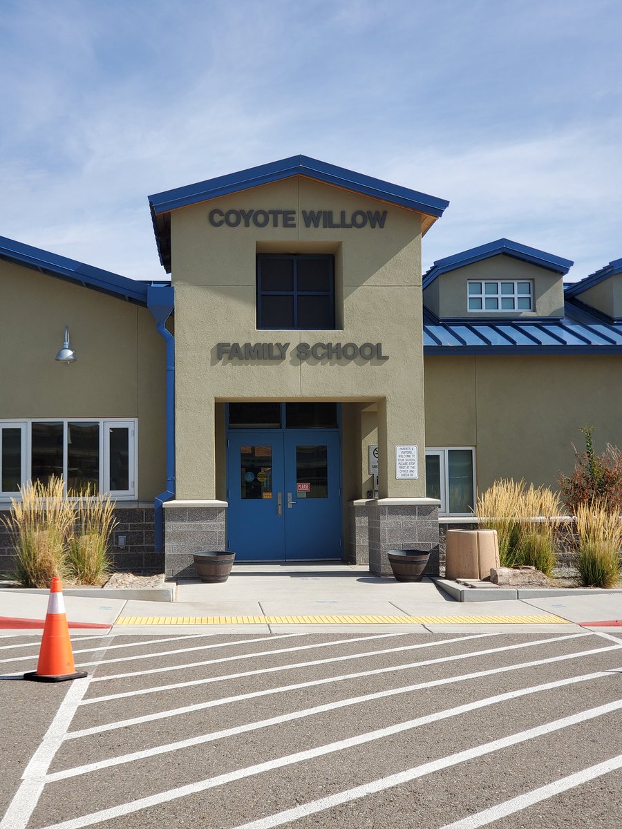Off to a Olympic champion day at <a href="/CoyoteWillowFS/">Coyote Willow FS</a> ! #WelcomeBackAPS @APSLZ3 <a href="/ABQschools/">APS</a> <a href="/GBryanGarcia/">Bryan Garcia</a>