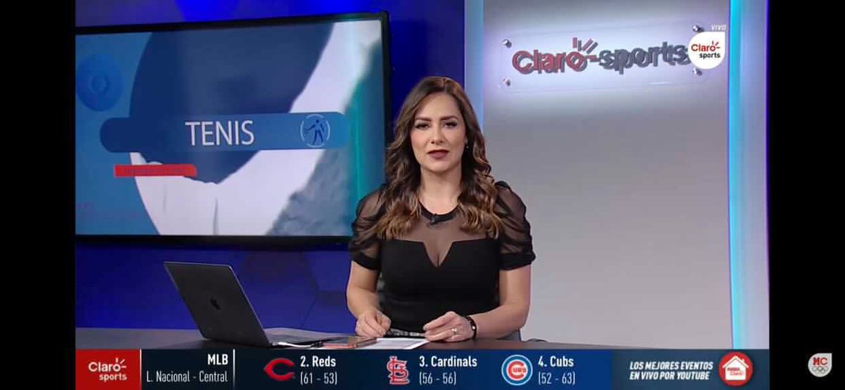 JACKIE_FELIX's tweet photo. #felixmiercoles #gracias por acompañarnos una mañana más en #deportesenclaro 

Disfruten su mitad de semanita!! 💙🖤 https://t.co/S7Txz7t3k0