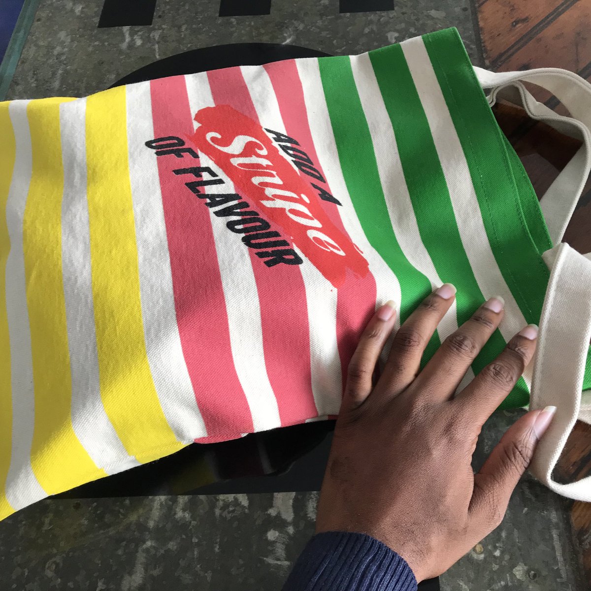 contentbossja's tweet image. Thank you @RedStripe for the token!!!!

I wished it was faced-to-faced 🥺.

Guys, tune in to Twitter Spaces at 7:30pm for the #MarketingMeetup . 

A #BeerCreativity  keeping! 

@CorpEccentric