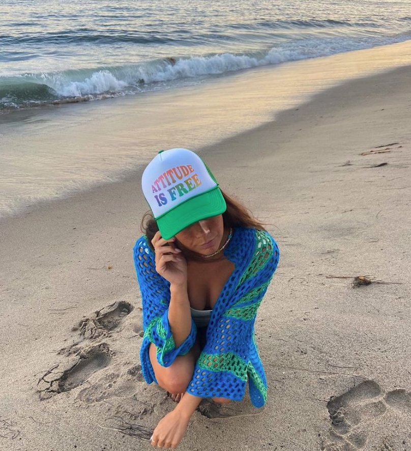 Our Gradient Trucker Hat is the perfect addition to a Summer beach day 💚
