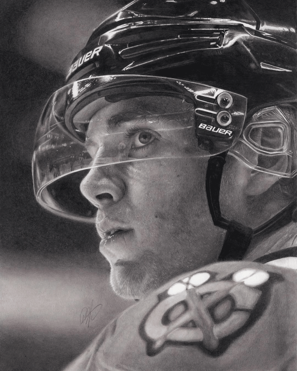 NHL's tweet photo. 48 hours later, this spectacular pencil drawing of Patrick Kane (@88PKane) is complete! 😲

(🎨 @PietensArt) https://t.co/dcdh8A1Dyu