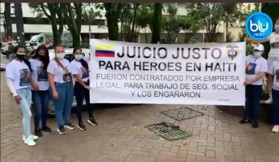 CUANDO MATAR A UN JEFE DE ESTADO ES DE HEROES 😒 QUE DESCARO EL DE LAS AUTORIDADES COLOMBIANAS CORRUPTOS NARCOTRAFICANTES TERRORISTAS ES LO QUE SON DUQUE Y TODA SU ADMINISTRACION DE MALANDROS
actualidad.rt.com/actualidad/400…