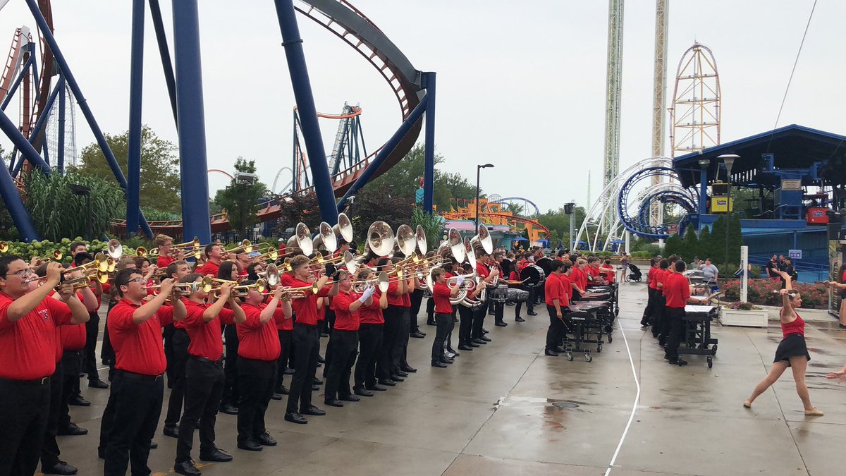 mentorFCMB's tweet photo. Our Cedar Point performance was great!  Now on to the rides!! https://t.co/UNvx4DZ38o