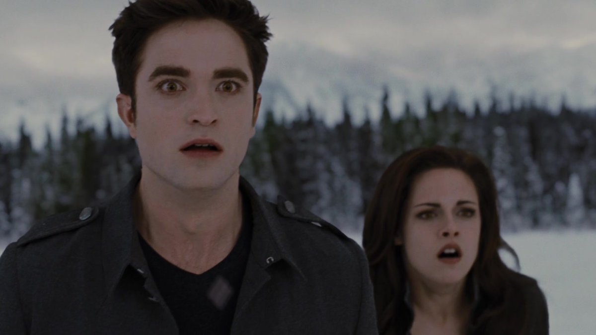 twilightreborn's tweet photo. breaking dawn part 2, greatest cinema experience of all time https://t.co/4SzTeQPbnD