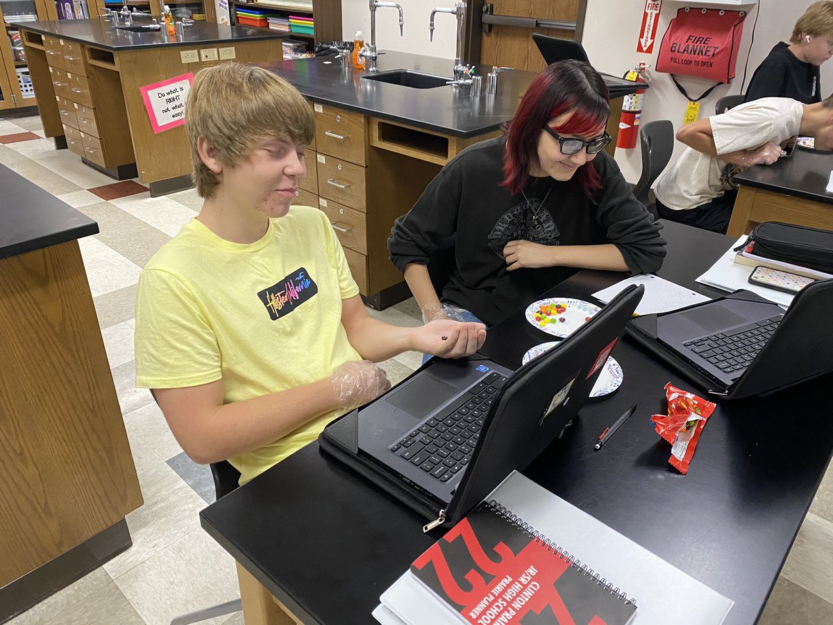 MHeimScience's tweet photo. The Skyttles Lab has returned to Bio 2, students are running a blind test to see if they can identify the color based on taste #HeimCPBio2 https://t.co/Xf8CgYhmHH