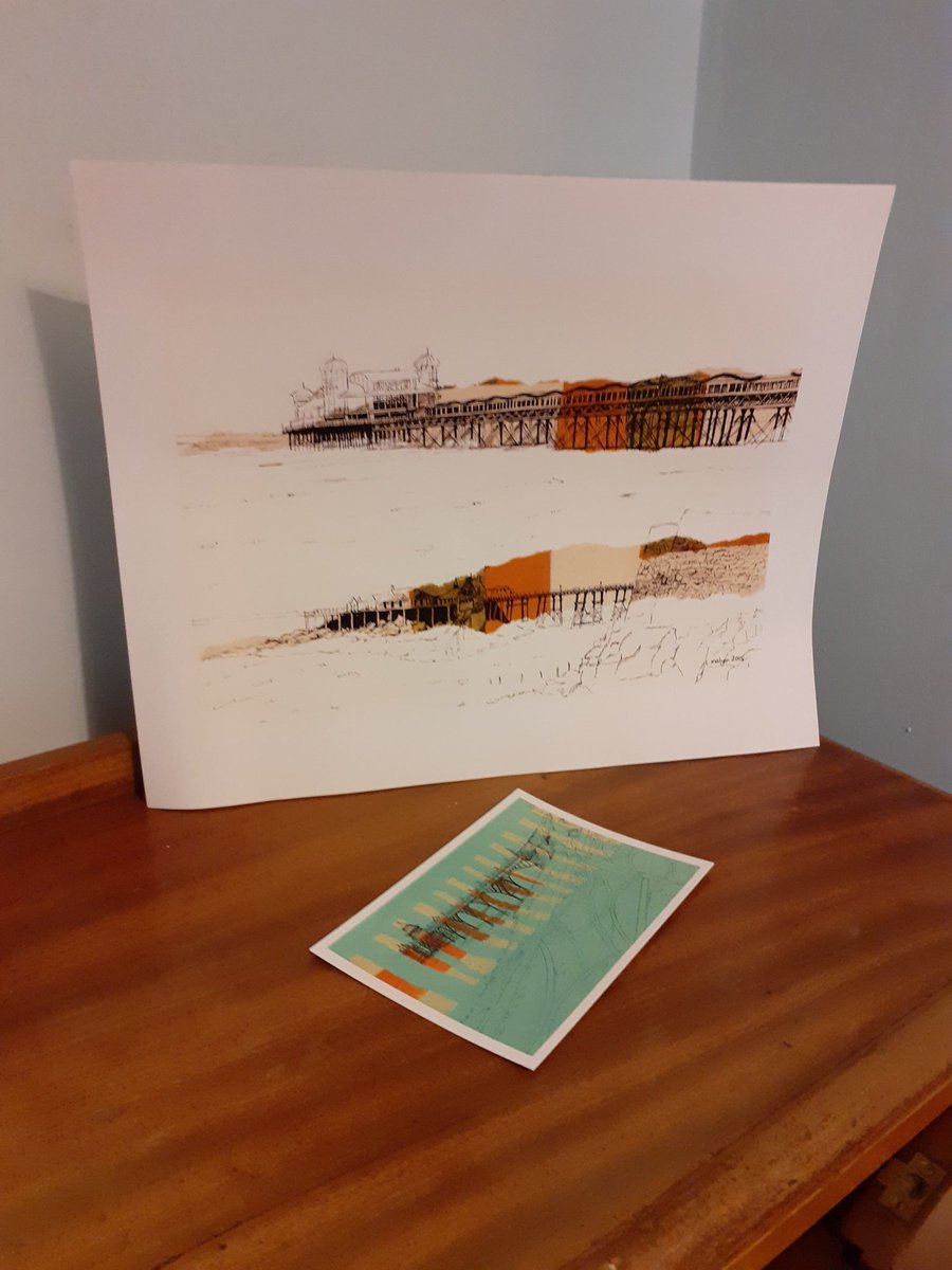 lmalyondraws's tweet photo. New print of @GrandPier &amp; @BirnbeckTrust @BirnbeckPier winging it's way to customer. Seems I'm not the only one obsessed by piers @PiersSociety https://t.co/kq5rS6zMtZ #britishpiers https://t.co/m18ZPu6DEc