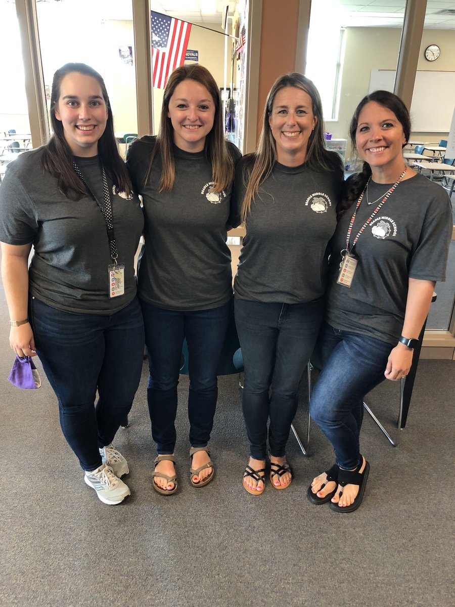 NoonanBMS's tweet photo. 8th grade is back! https://t.co/2HQXmqfwR5