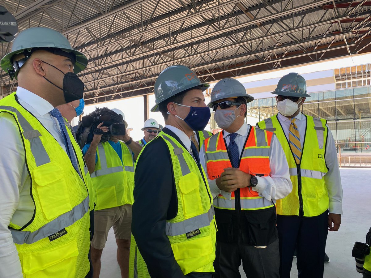 RepColinAllred's tweet photo. .@DFWAirport made North Texas a hub for international travel and is one of our regions’ largest employers. @SecretaryPete, @RepVeasey, @RepEBJ and I met with the hardworking folks there, and toured the Terminal C construction site. https://t.co/0hteyaMpXS