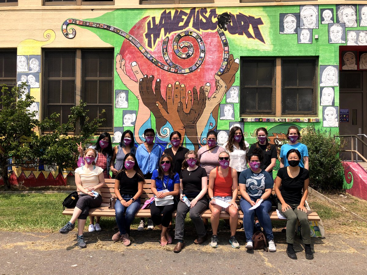 OaklandEdFund's tweet photo. Huge thanks to our amazing community partners @girlgeekx who came together in a big way at Coliseum College Prep Academy (CCPA) last week to help educators &amp; staff prepare for their first day back—they even had custom face masks made for the occasion!! 🍎✏️📚 #EdFundMagic https://t.co/b7fdHVdvDx