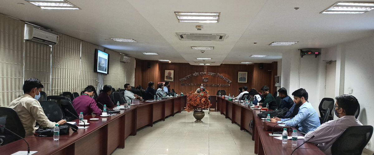 iis_now's tweet image. In our first visit to @BOC_MIB, we interacted with Sh. Satyendra Prakash, Principal DG, BOC and ADGs of various verticals. How BOC utilizes outreach as well as mass communication to maximize the policy effectiveness was discussed.
#IISTraining
